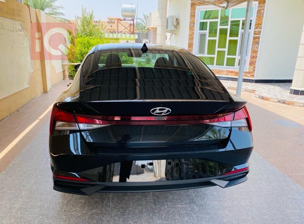 هیوندای ئەلەنترا